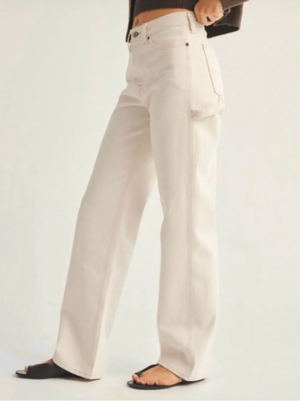 NEW Abercrombie 90s Straight Ultra High Rise Carpenter Jeans 30/10R Cream